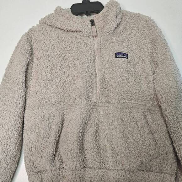 Patagonia Shroom Taupe Hooded Fleece Kangaroo Pocket Pullover Jacket - Picture 8 of 12